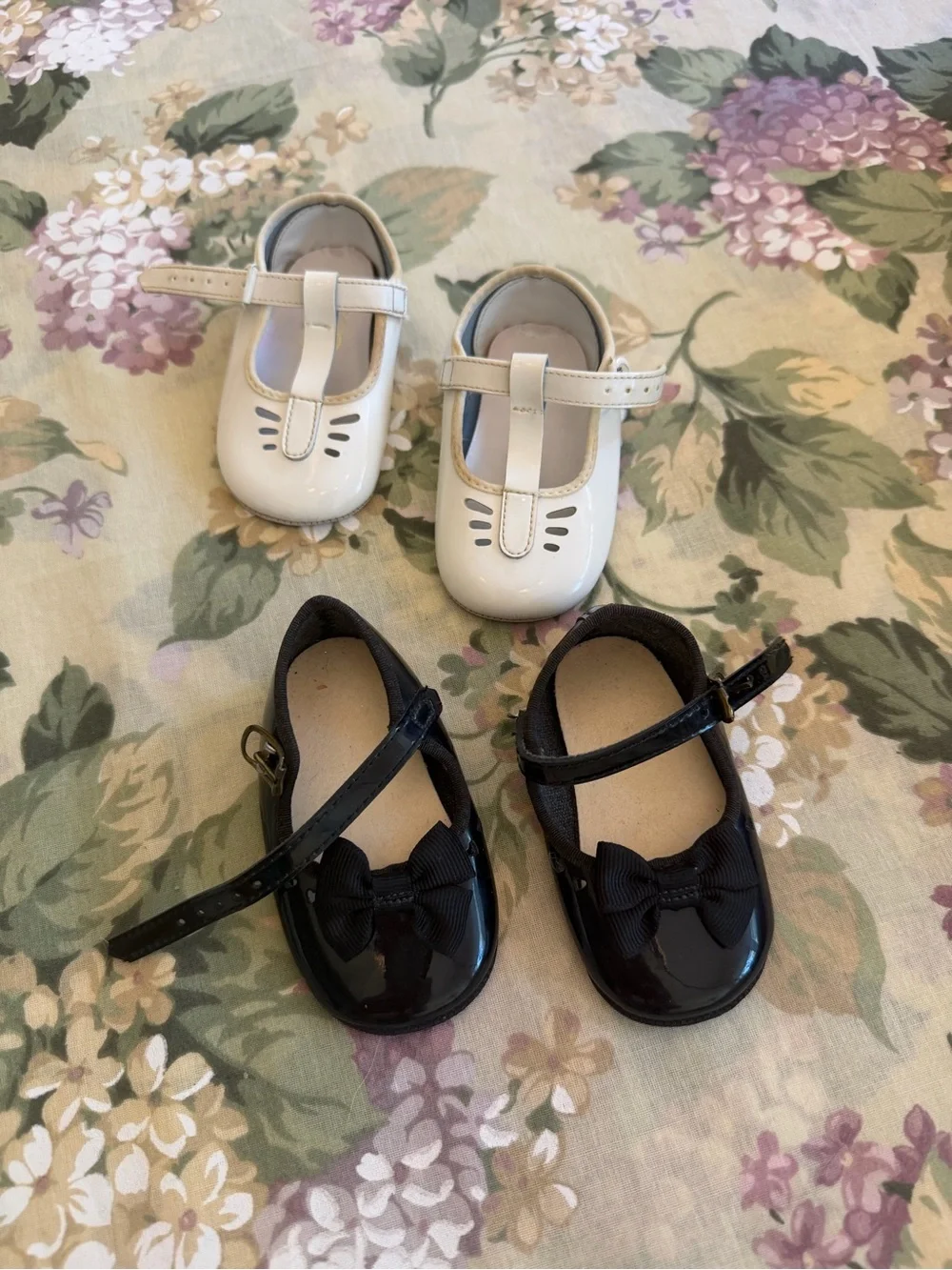 Girls Patent Black& White Mary Jane Shoes - Classic Kids Dress Shoes baby sz 1